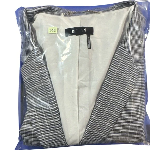 DKNY Houndstooth Blazer - Picture 10 of 10